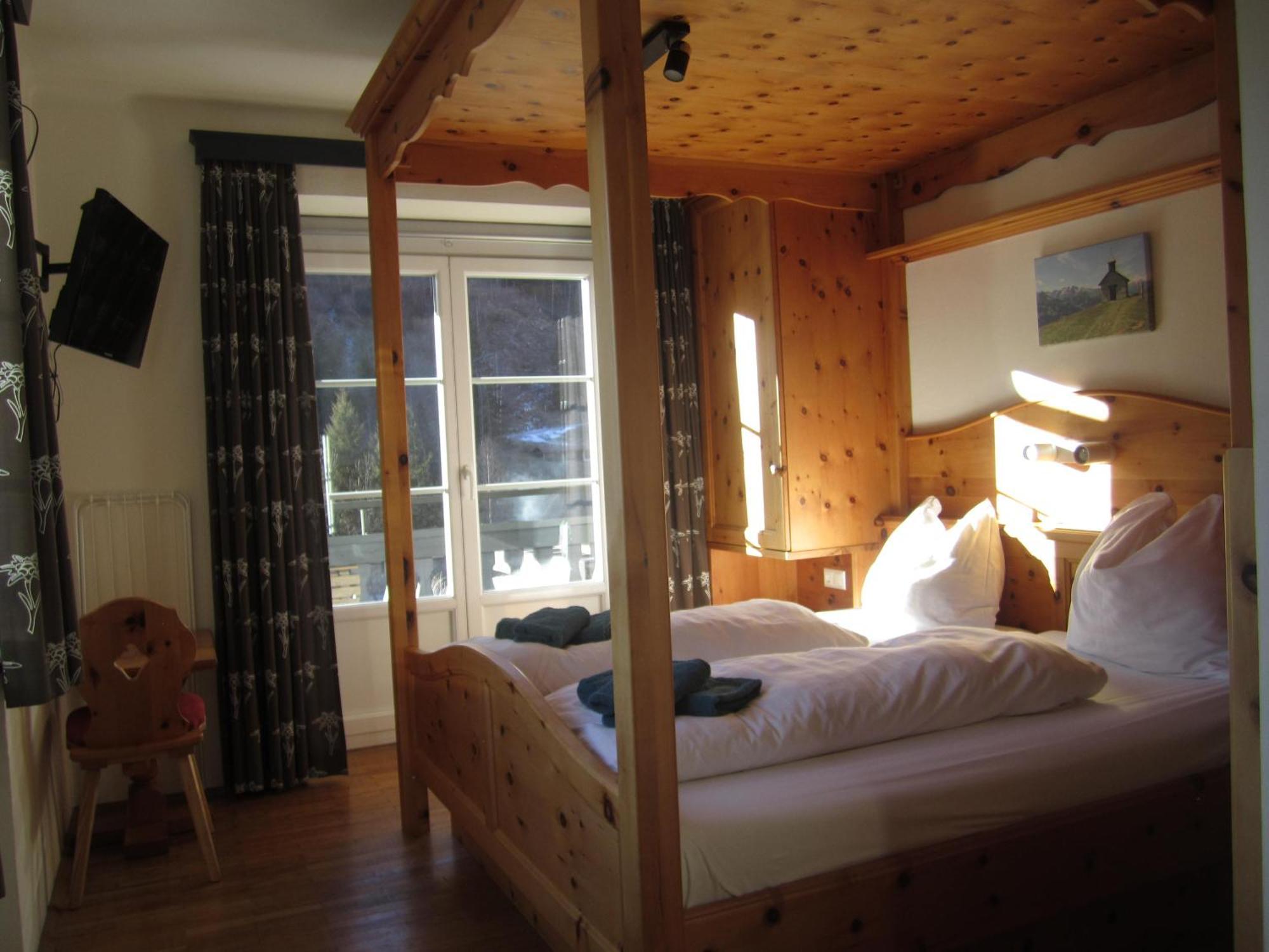 Gasthof Fair Mortschach Bagian luar foto